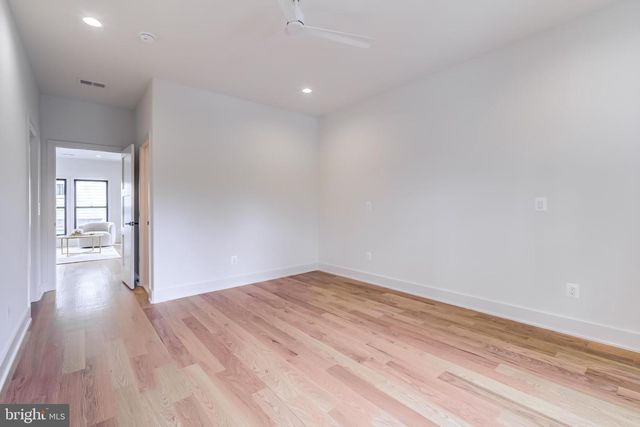 903 LAUREN LN SE, Vienna, VA 22180