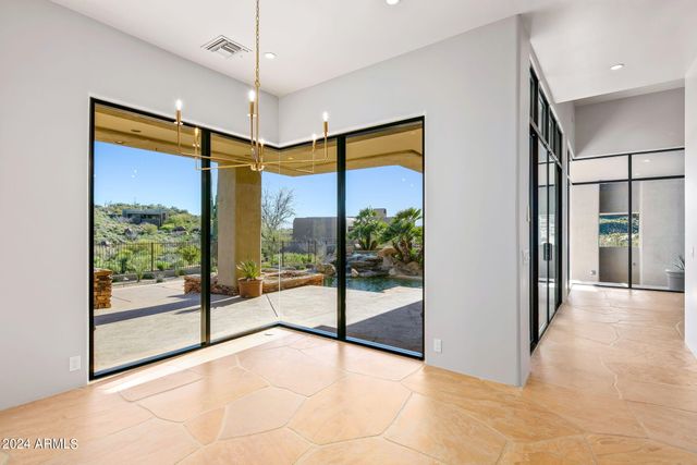 9917 E FILAREE Lane, Scottsdale, AZ 85262