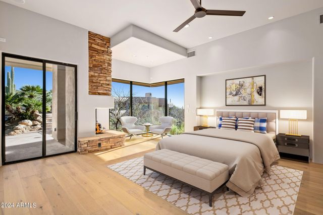 9917 E FILAREE Lane, Scottsdale, AZ 85262
