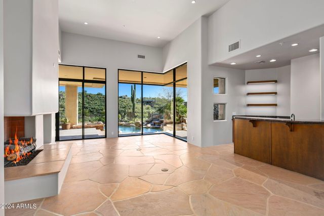 9917 E FILAREE Lane, Scottsdale, AZ 85262