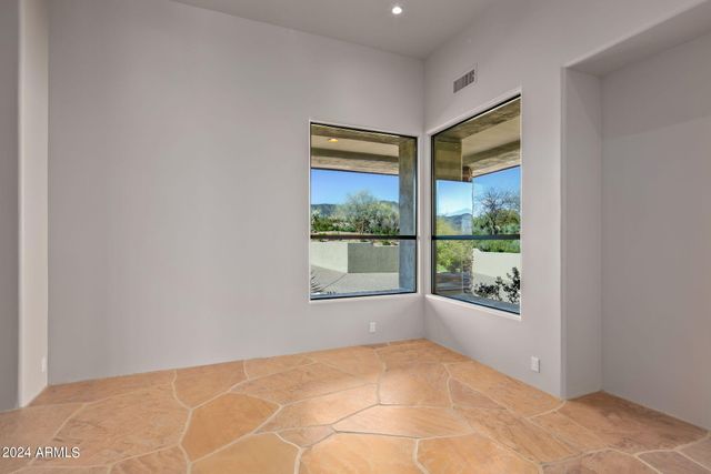 9917 E FILAREE Lane, Scottsdale, AZ 85262