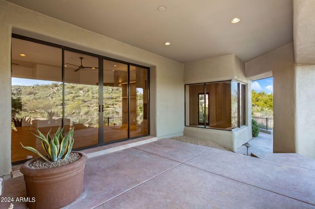 9917 E FILAREE Lane, Scottsdale, AZ 85262
