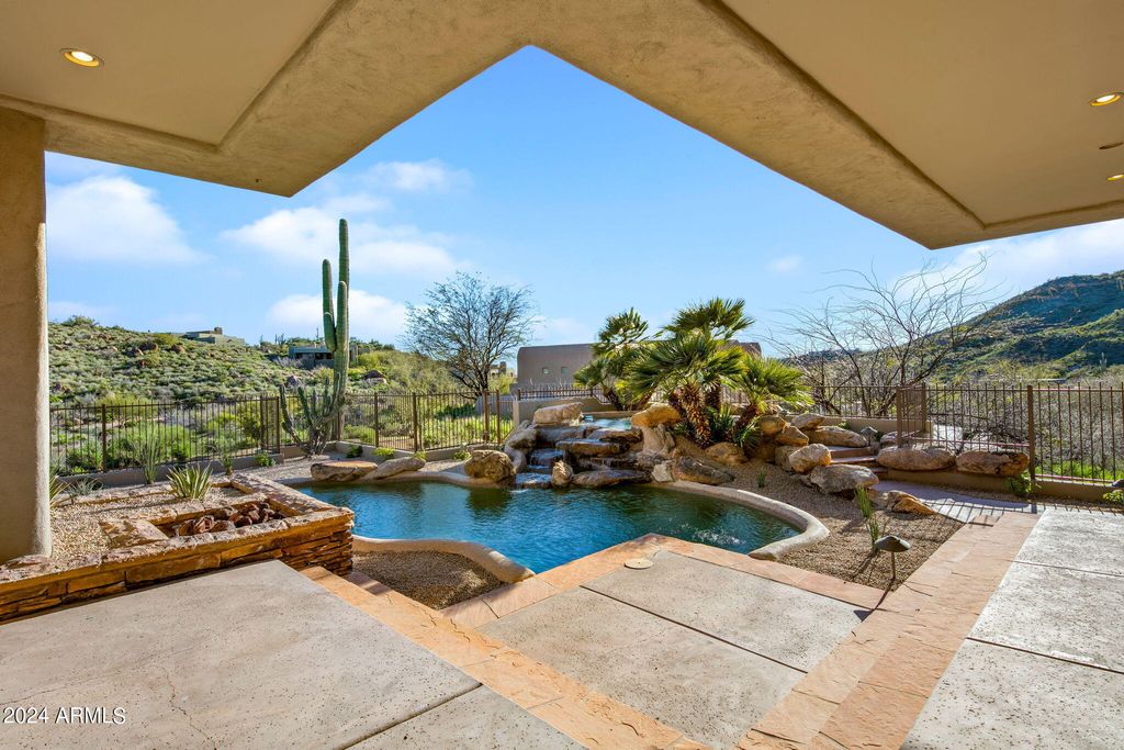9917 E FILAREE Lane, Scottsdale, AZ 85262 — photo 2
