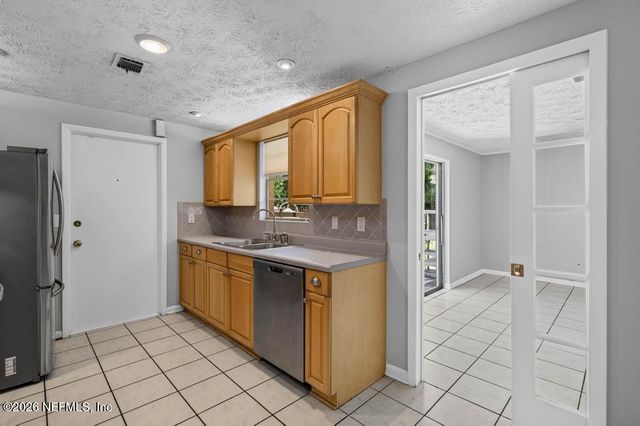 9925 TIMBERLAKE Drive, Jacksonville, FL 32257