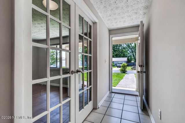 9925 TIMBERLAKE Drive, Jacksonville, FL 32257