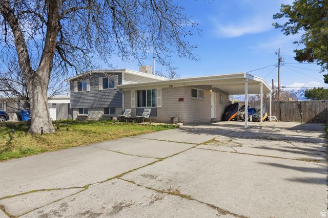 5101 LEISURE LN, Taylorsville, UT 84129