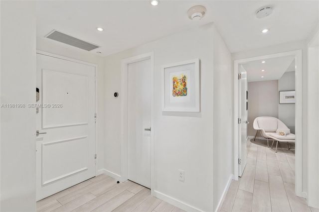 177 Ocean Lane Dr 308, Key Biscayne, FL 33149