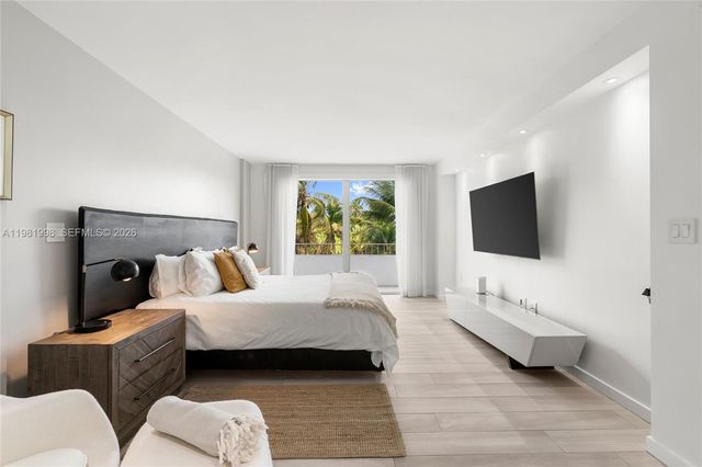 177 Ocean Lane Dr 308, Key Biscayne, FL 33149