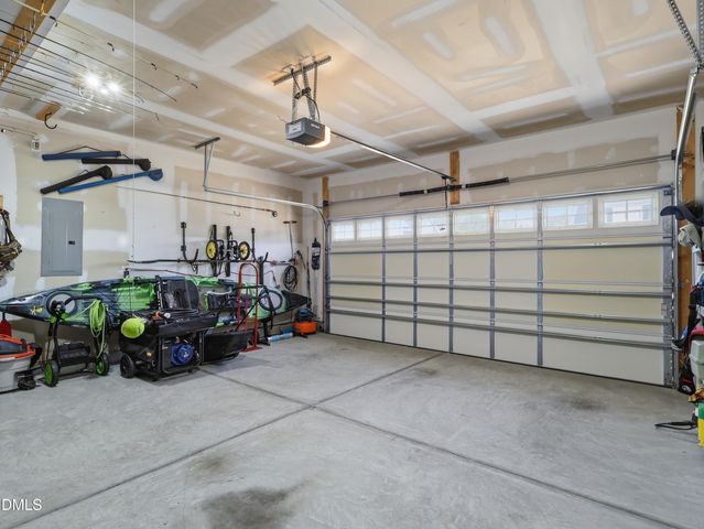 1127 Clearwood Lane, Fuquay Varina, NC 27526