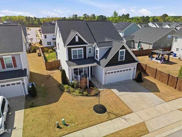 1127 Clearwood Lane, Fuquay Varina, NC 27526