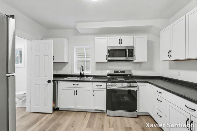 1431 N Church Street, Kalamazoo City, MI 49007