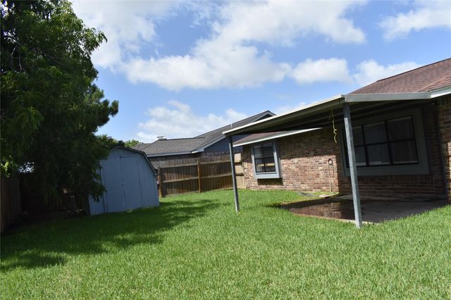 1347 Somercotes Lane, Channelview, TX 77530