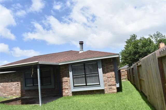 1347 Somercotes Lane, Channelview, TX 77530
