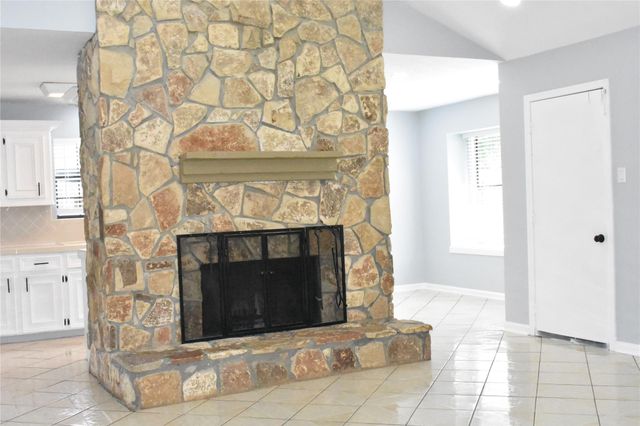 1347 Somercotes Lane, Channelview, TX 77530