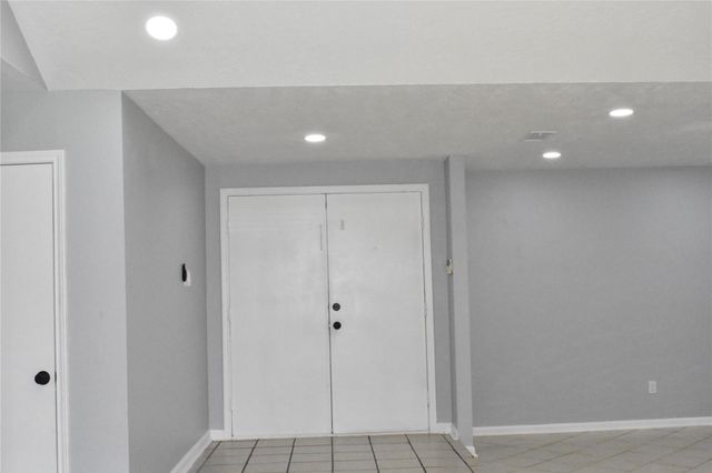 1347 Somercotes Lane, Channelview, TX 77530