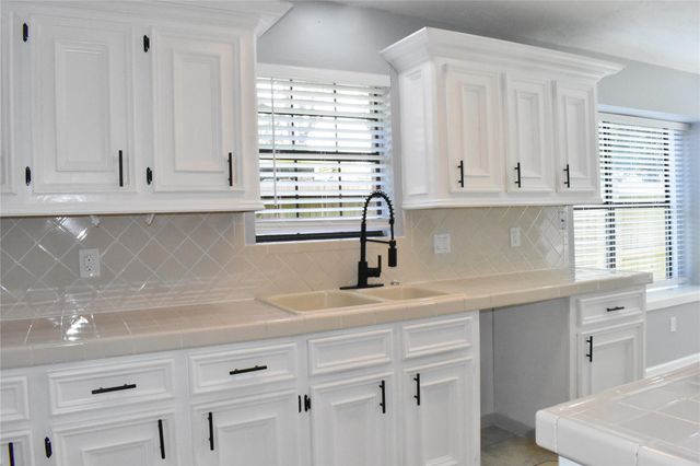 1347 Somercotes Lane, Channelview, TX 77530