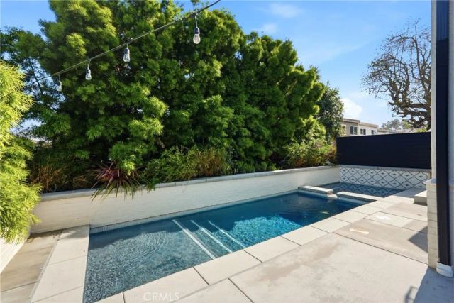 1240 15th Street, Hermosa Beach, CA 90254
