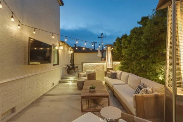 1240 15th Street, Hermosa Beach, CA 90254