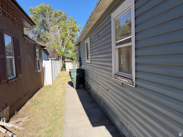 2001 JACKSON AVE, Ogden, UT 84401