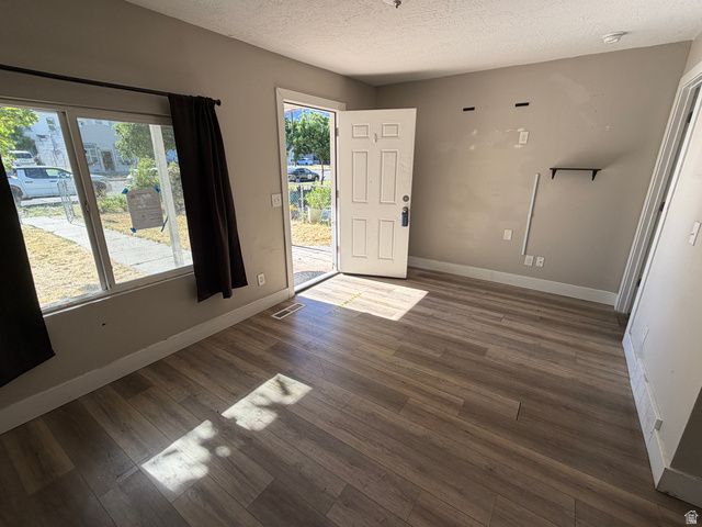 2001 JACKSON AVE, Ogden, UT 84401