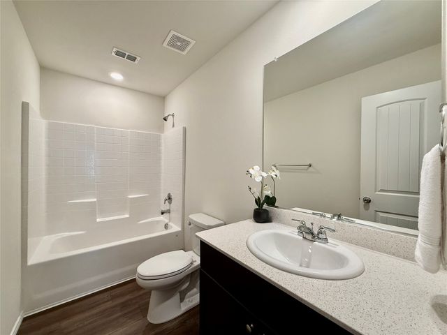 5313 Vinebrook Way, Princeton, TX 75407