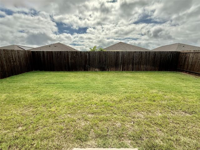 5313 Vinebrook Way, Princeton, TX 75407