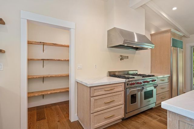 8495 Chili Hill Rd, Newcastle, CA 95658