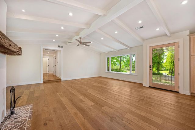 8495 Chili Hill Rd, Newcastle, CA 95658