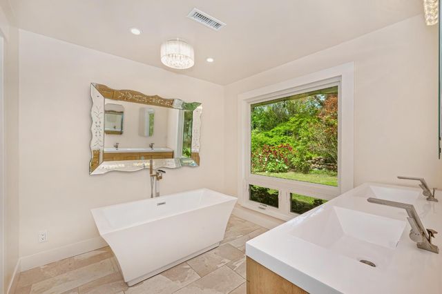 8495 Chili Hill Rd, Newcastle, CA 95658