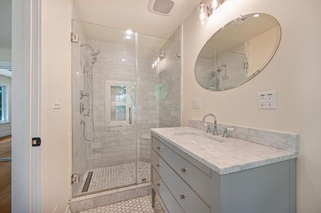 8495 Chili Hill Rd, Newcastle, CA 95658