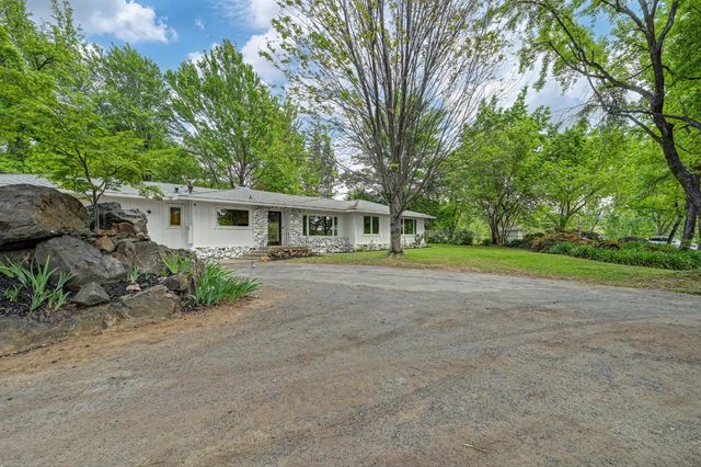 8495 Chili Hill Rd, Newcastle, CA 95658