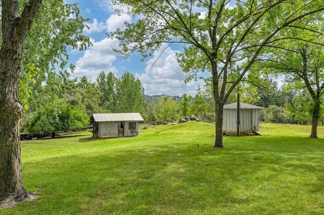 8495 Chili Hill Rd, Newcastle, CA 95658