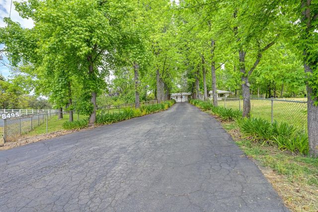 8495 Chili Hill Rd, Newcastle, CA 95658