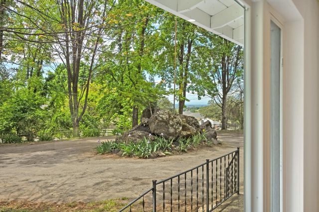 8495 Chili Hill Rd, Newcastle, CA 95658