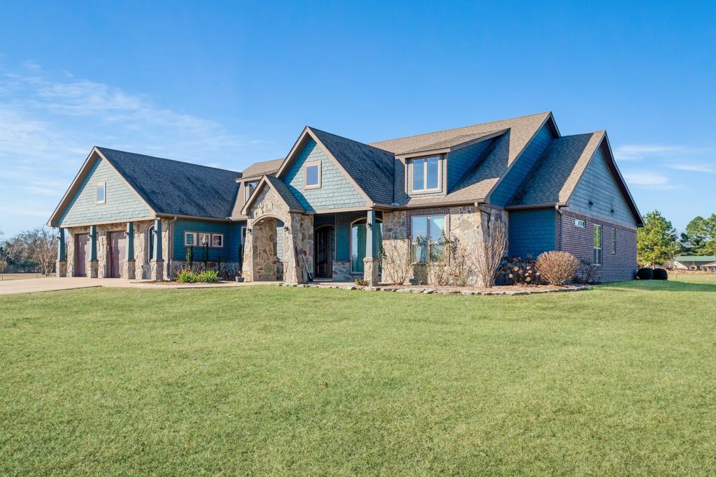 1325 Mount Olive Road, Reno, TX 75462