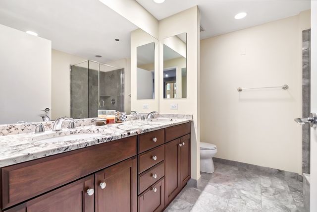 600 N LAKE SHORE Drive 407, Chicago, IL 60611