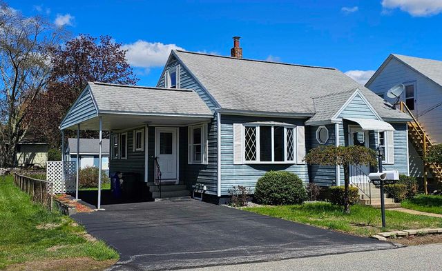 8 Foch Street, Goffstown, NH 03045
