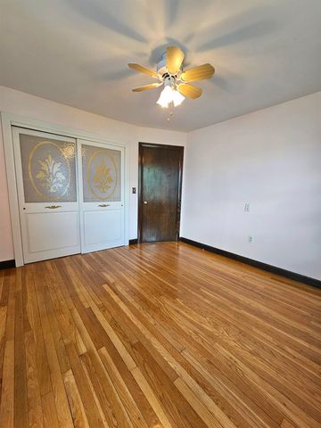 8 Foch Street, Goffstown, NH 03045