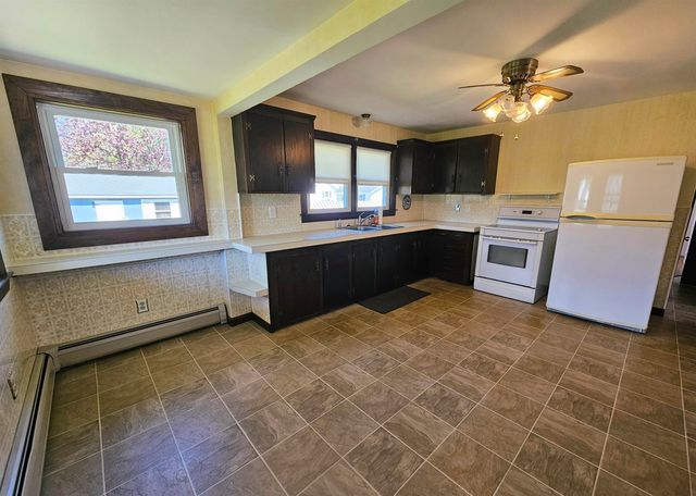 8 Foch Street, Goffstown, NH 03045