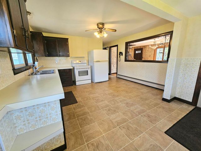 8 Foch Street, Goffstown, NH 03045