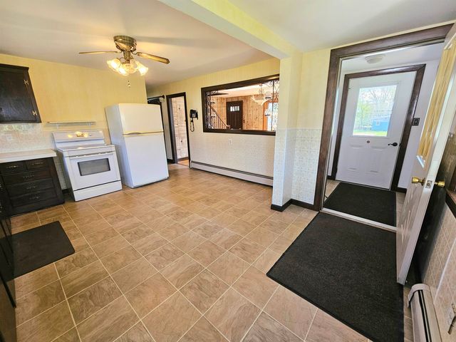 8 Foch Street, Goffstown, NH 03045