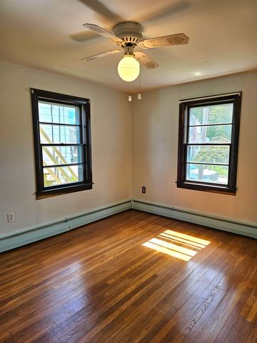8 Foch Street, Goffstown, NH 03045
