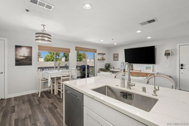 103 Mangano, Encinitas, CA 92024