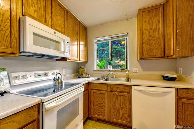 1103 Kearney Street, Denver, CO 80220