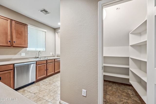 15240 N 142ND Avenue 1034, Surprise, AZ 85379