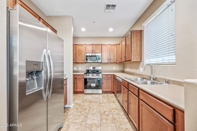 15240 N 142ND Avenue 1034, Surprise, AZ 85379