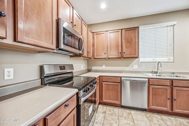 15240 N 142ND Avenue 1034, Surprise, AZ 85379