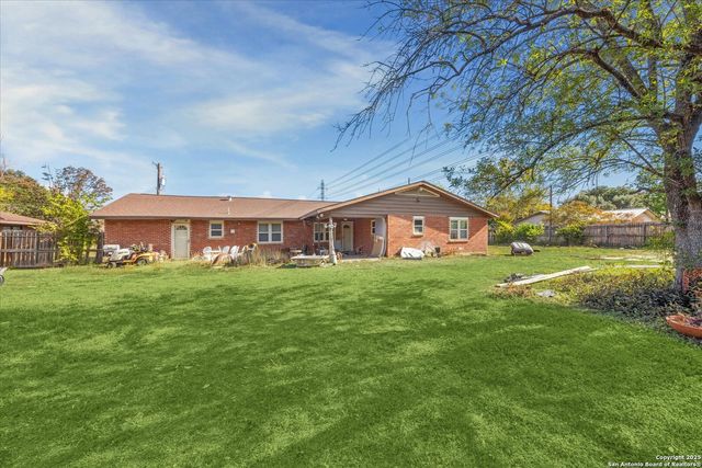 2306 Blossom, San Antonio, TX 78217