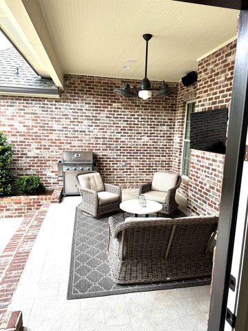 225 Rue L'amitie, Thibodaux, LA 70301