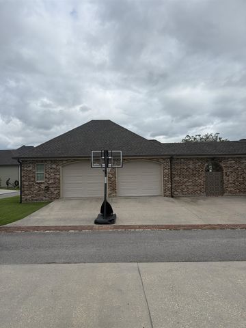 225 Rue L'amitie, Thibodaux, LA 70301
